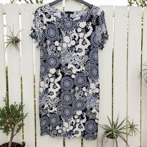 Tiana B Shift Dress Womens 14W Blue White Textured Floral Made In USA Boho-Glam